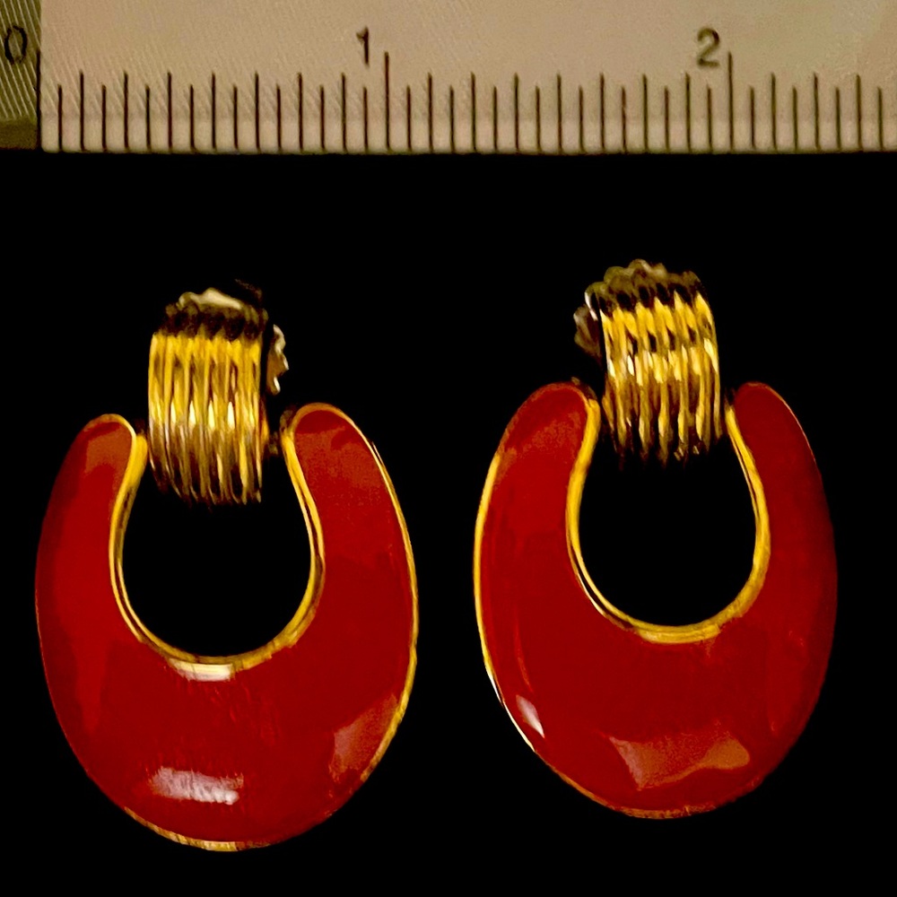 🌸$5/25🌸 - Lady Remington Earrings - Gold-Tone and Red